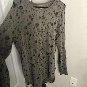 H and M men’s shirt